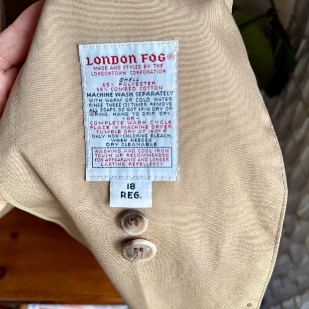 Vintage London Fog Trench Coat Tan Belted Classic Double Breasted Coat Size 18 - Picture 5 of 9